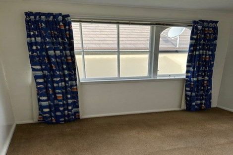 Photo of property in 12 Ladbrokes Place, Fendalton, Christchurch, 8052