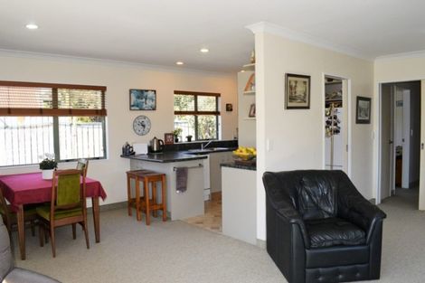Photo of property in 57b Kirk Street, Otaki, 5512