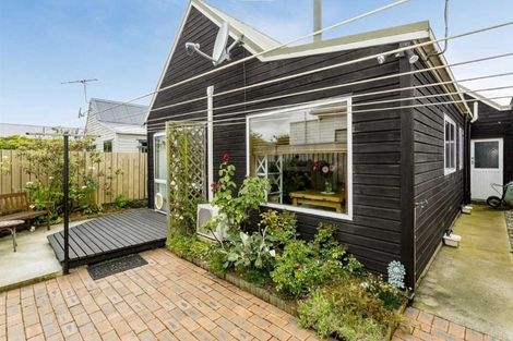 Photo of property in 84 Bay View Road, South Dunedin, Dunedin, 9012