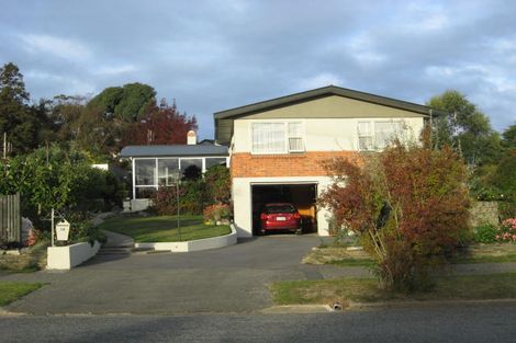 Photo of property in 14 Holmes Street, Holmes Hill, Oamaru, 9401