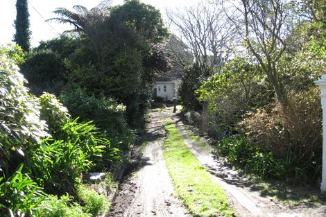 Photo of property in 12 Homewood Avenue, Karori, Wellington, 6012