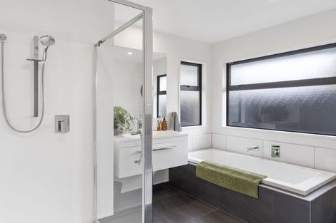 Photo of property in 4 Wilderness Green, Prebbleton, 7604