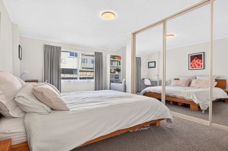 Photo of property in 2/7 Pomelo Road, Te Atatu South, Auckland, 0610