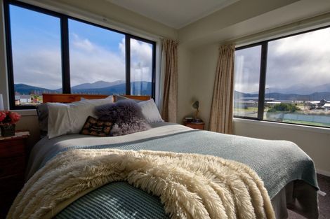 Photo of property in 18 Acheron Way, Te Anau, 9600