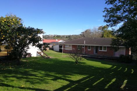 Photo of property in 23 Edgeworth Road, Glenfield, Auckland, 0629