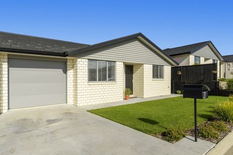 Photo of property in Waterview Estate, 86/4 Greystone Place, Omokoroa, 3114