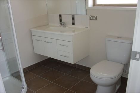 Photo of property in 112 Milton Terrace, Picton, 7220