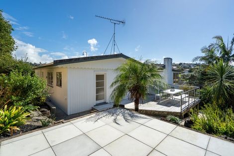 Photo of property in 1/32 Prospect Terrace, Milford, Auckland, 0620