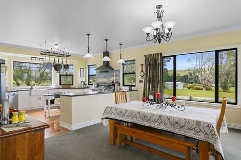 Photo of property in 736 Tukairangi Road, Kinloch, Taupo, 3385