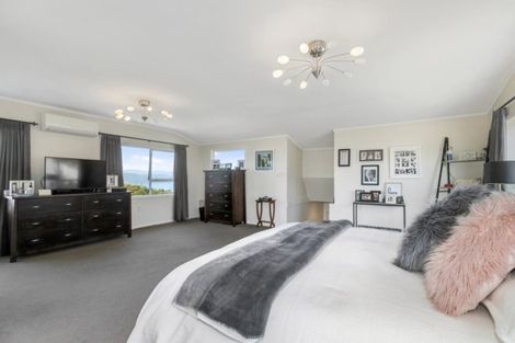 Photo of property in 7 Acacia Avenue, Maungaraki, Lower Hutt, 5010