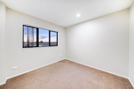 Photo of property in 43a Thompson Terrace, Manurewa, Auckland, 2102