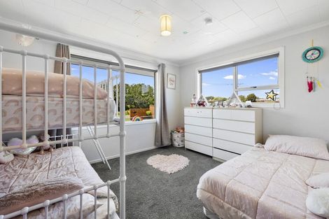 Photo of property in 31 Hutchins Street, Waitara, 4320