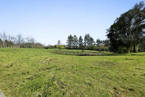 Photo of property in 14 Flint Road West, Stratford, 4332