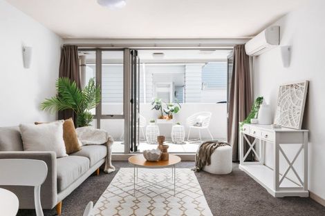 Photo of property in Anchorage Apartments, 114/36 Victoria Road, Mount Maunganui, 3116