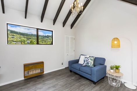 Photo of property in 21 Tapestry Grove, Silverstream, Upper Hutt, 5019