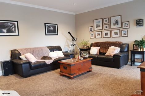 Photo of property in 44 Rands Road, Fernside, Rangiora, 7471