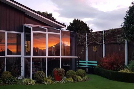 Photo of property in 3 Williams Avenue, Hawera, 4610