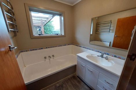 Photo of property in 21a Leitch Street, Somerfield, Christchurch, 8024