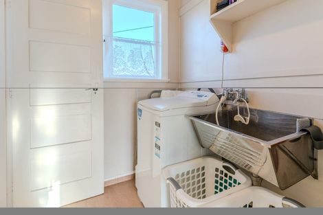 Photo of property in 6 Duthie Street, Milton, 9220