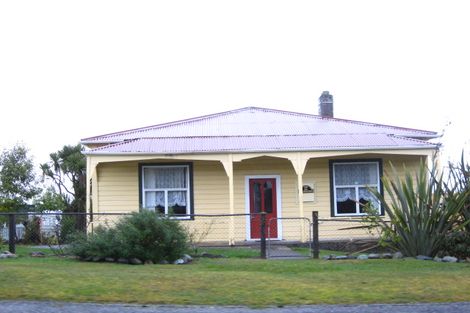 Photo of property in 55 Ahau Street, Moana, 7872