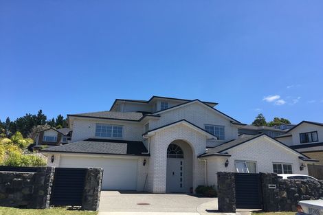 Photo of property in 44 Corricvale Way, Northcross, Auckland, 0630