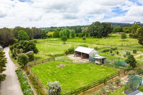 Photo of property in 63 Woodward Road, Maungatapere, Whangarei, 0179