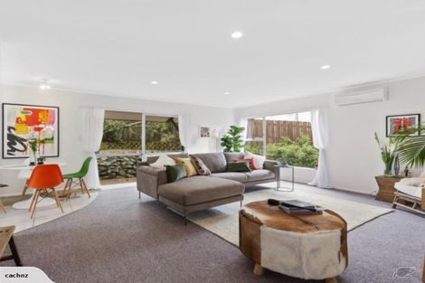 Photo of property in 13 Mallard Grove, Churton Park, Wellington, 6037