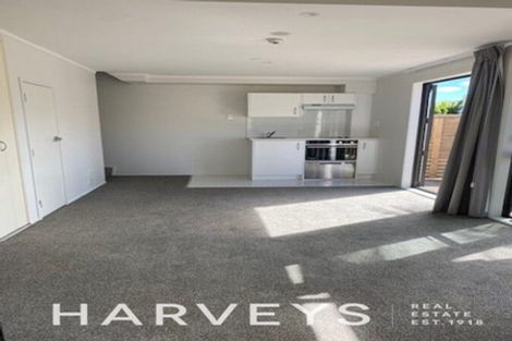Photo of property in 24a/30 Westward Ho, Glen Eden, Auckland, 0602