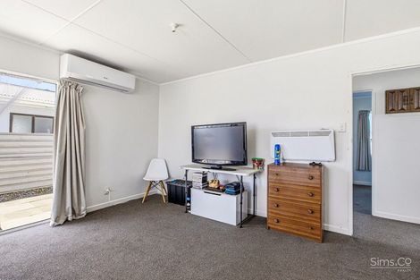 Photo of property in 18c Mosston Road, Castlecliff, Whanganui, 4501