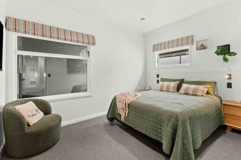 Photo of property in 23 Lucknow Road, Havelock North, 4130