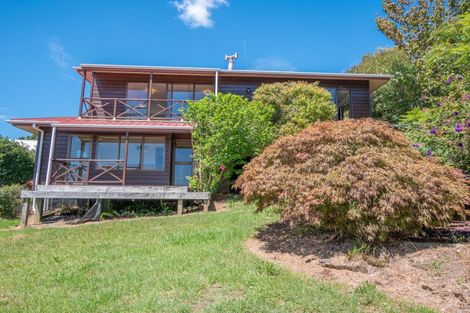 Photo of property in 7 Cable Bay Block Road, Cable Bay, 0420