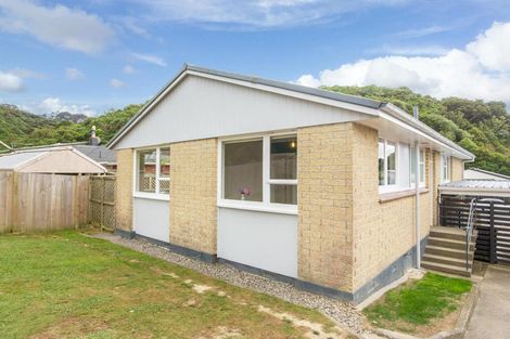 Photo of property in 89 Rangituhi Crescent, Takapuwahia, Porirua, 5022