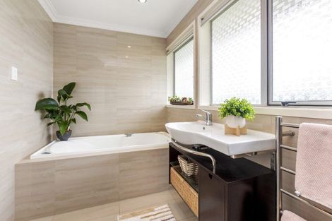 Photo of property in 127 Peake Road, Cambridge, 3493