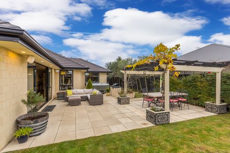 Photo of property in 21 Bernice Crescent, Yaldhurst, Christchurch, 8042