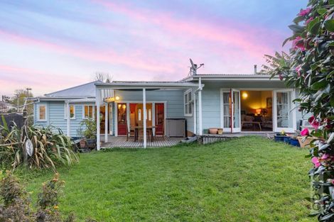 Photo of property in 9 Elliot Street, Riverhead, 0820