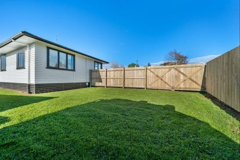 Photo of property in 1057 Junction Road, Egmont Village, New Plymouth, 4372