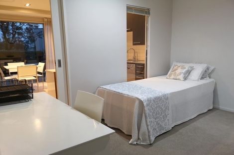 Photo of property in Shoal Haven Apartments, 106c/130 Anzac Street, Takapuna, Auckland, 0622