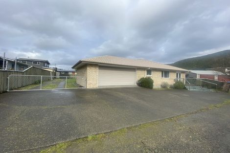 Photo of property in 257a Waikawa Road, Waikawa, Picton, 7220