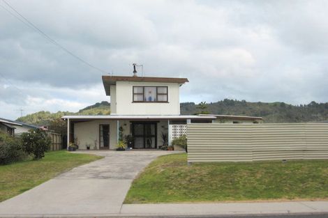 Photo of property in 135 Williamson Road, Whangamata, 3620