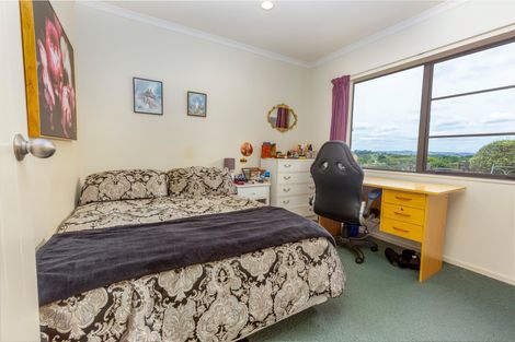 Photo of property in 112 Butcher Road, Pukekohe, 2120