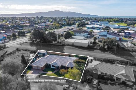 Photo of property in 3 Stella Court, Paraparaumu, 5032