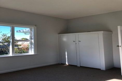 Photo of property in 6 Oxford Street, Marton, 4710