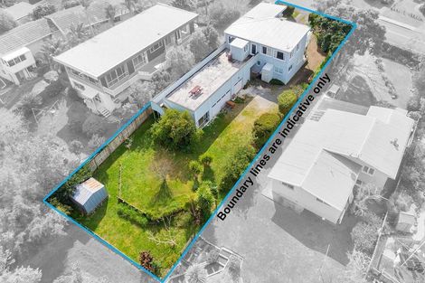 Photo of property in 26 Killarney Avenue, Torbay, Auckland, 0630