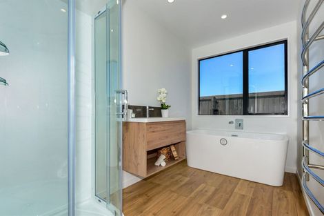 Photo of property in 11 Collier Drive, Halswell, Christchurch, 8025