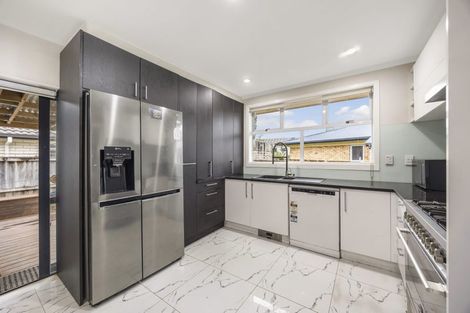 Photo of property in 417 Great South Road, Opaheke, Papakura, 2113