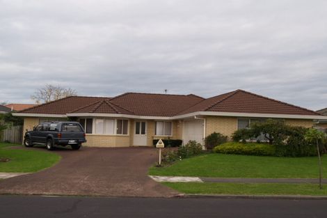 Photo of property in 11 Glassonby Road, Northpark, Auckland, 2013