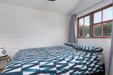 Photo of property in 18 Dalefield Road, Carterton, 5713