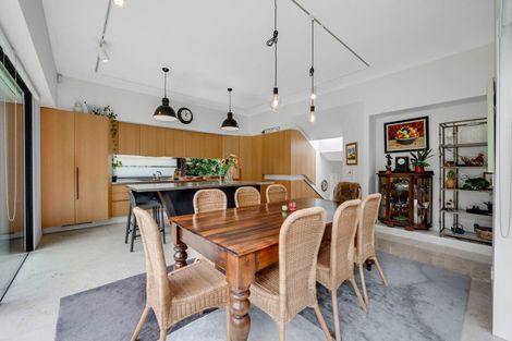 Photo of property in 74b Beach Road, Mellons Bay, Auckland, 2014