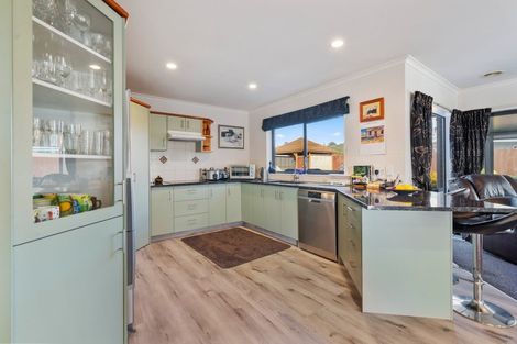 Photo of property in 90 Rimuvale Street, Pukehangi, Rotorua, 3015