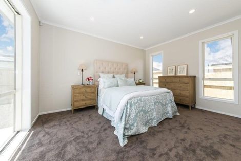 Photo of property in 11 Paso Fino Crescent, Karaka, Papakura, 2113